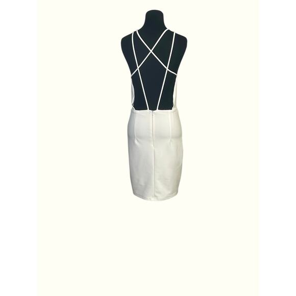 Lavish Alice White Body Con Strappy Back Party Dress  size 10 - Picture 8 of 16